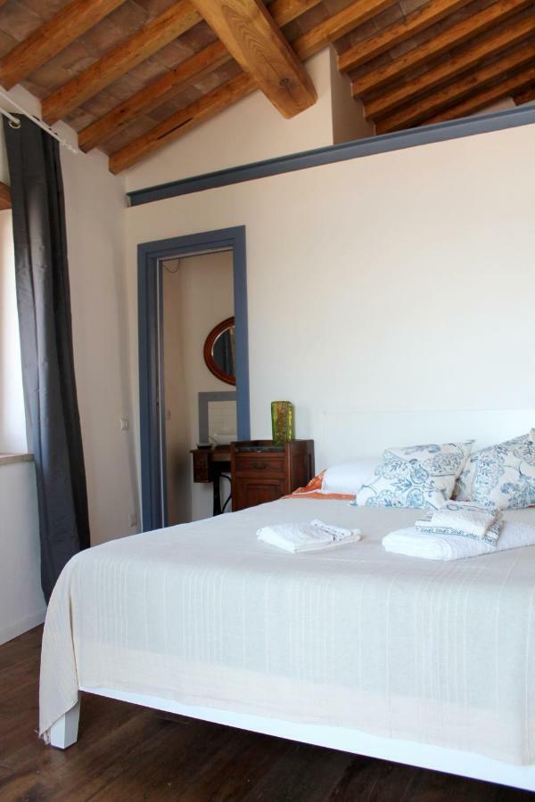 Al Vicolo Dei Pescatori Bed and Breakfast Anguillara Sabazia Exteriör bild